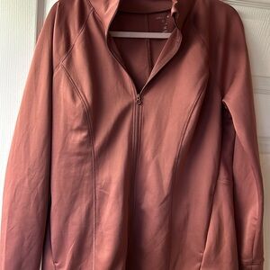 Long sleeve zip up workout top 
Blush pink color
